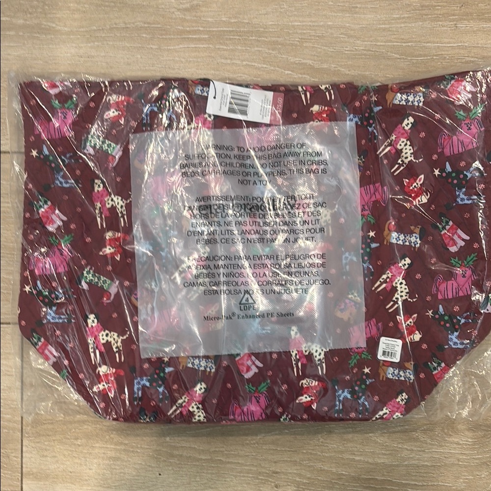 Vera Bradley Essential Grand Tote. Colorful Patterned Tote Bag with dog print.